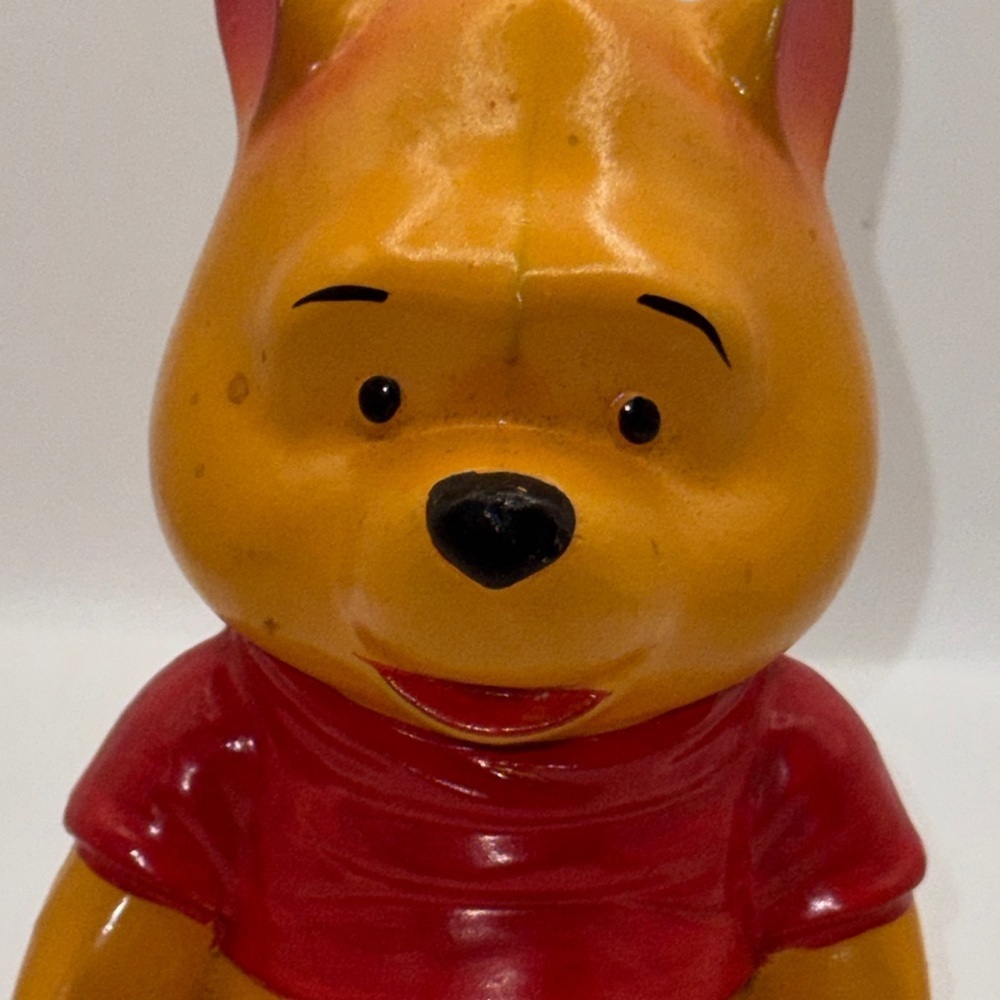 Vintage Walt Disney  Japan  ceramic/chalkware piggy bank Winnie the Pooh - Picture 6 of 7